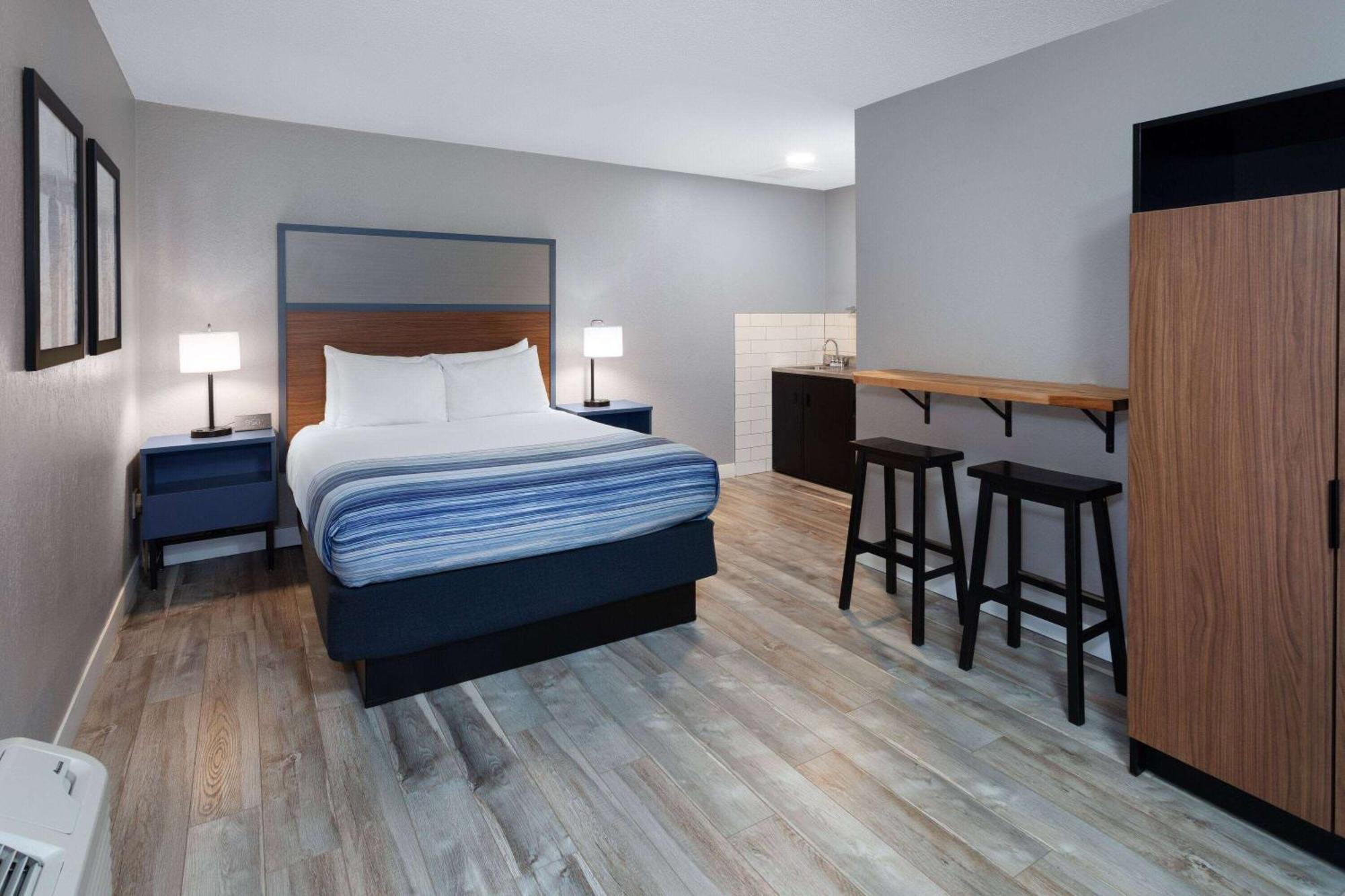 Hotel Americinn By Wyndham 3*