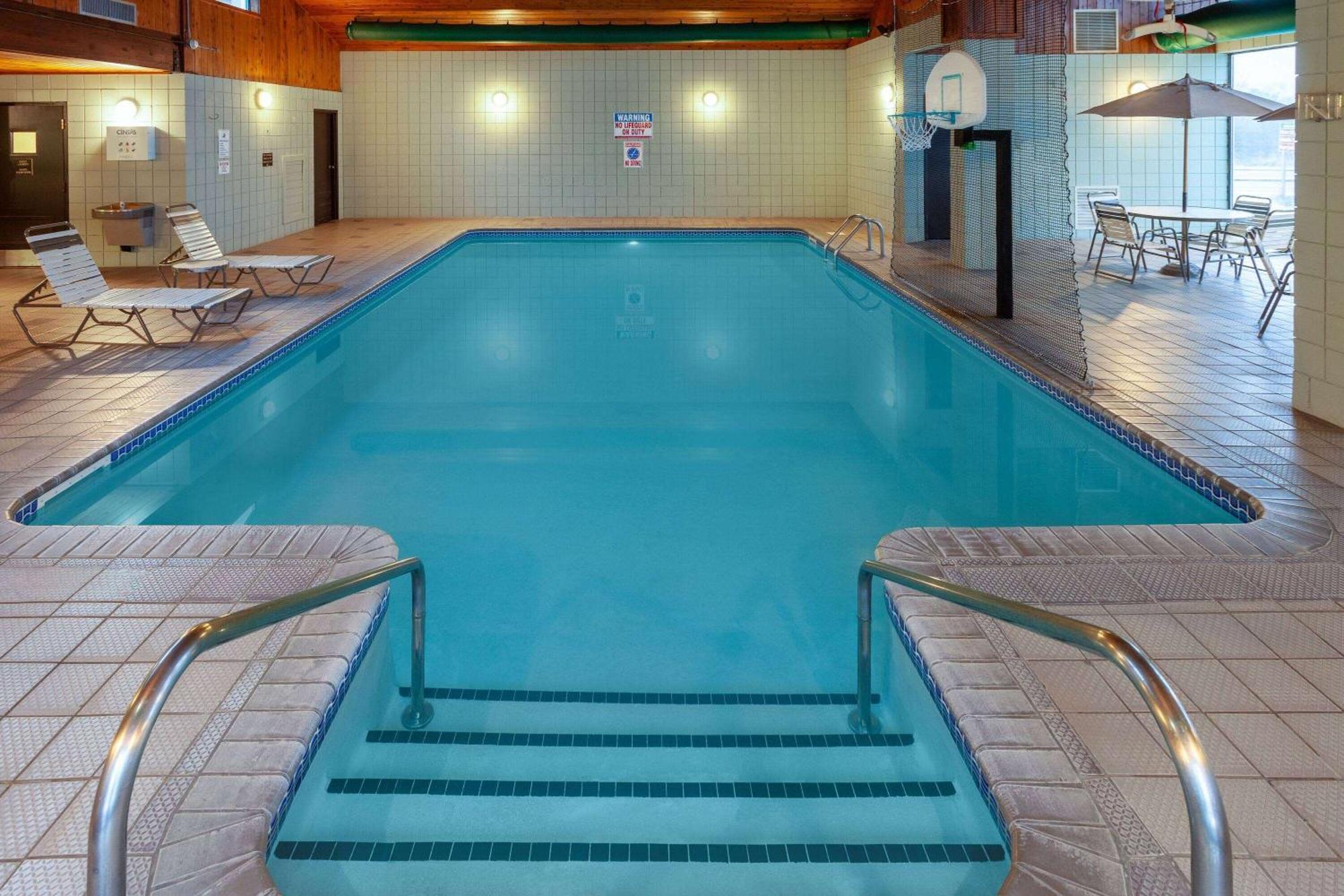 Americinn By Wyndham Hotel 3*