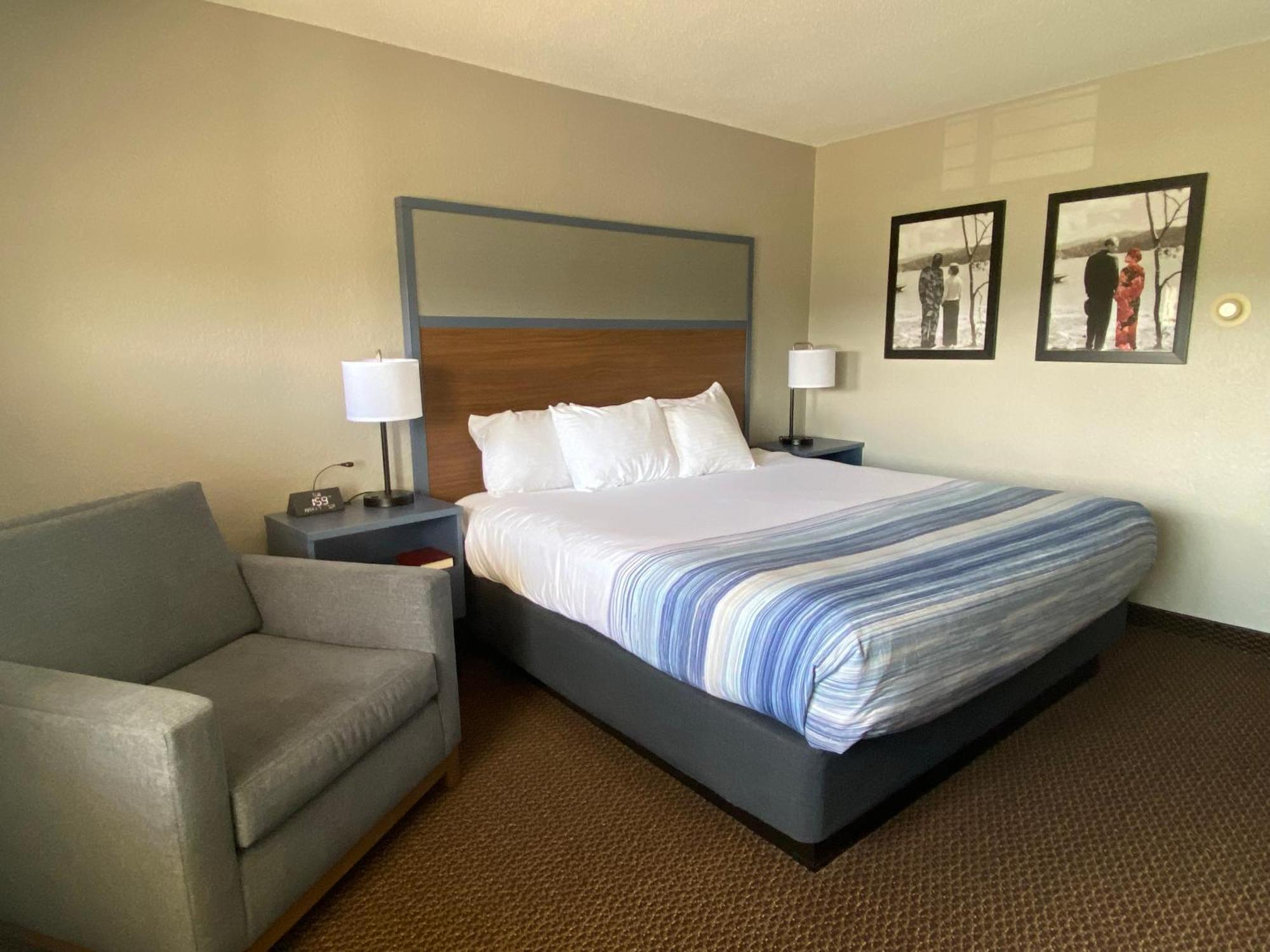Hotel Americinn By Wyndham New Richmond